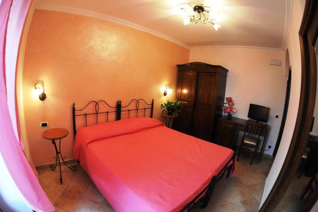 B&B Miramare Аджерола Экстерьер фото